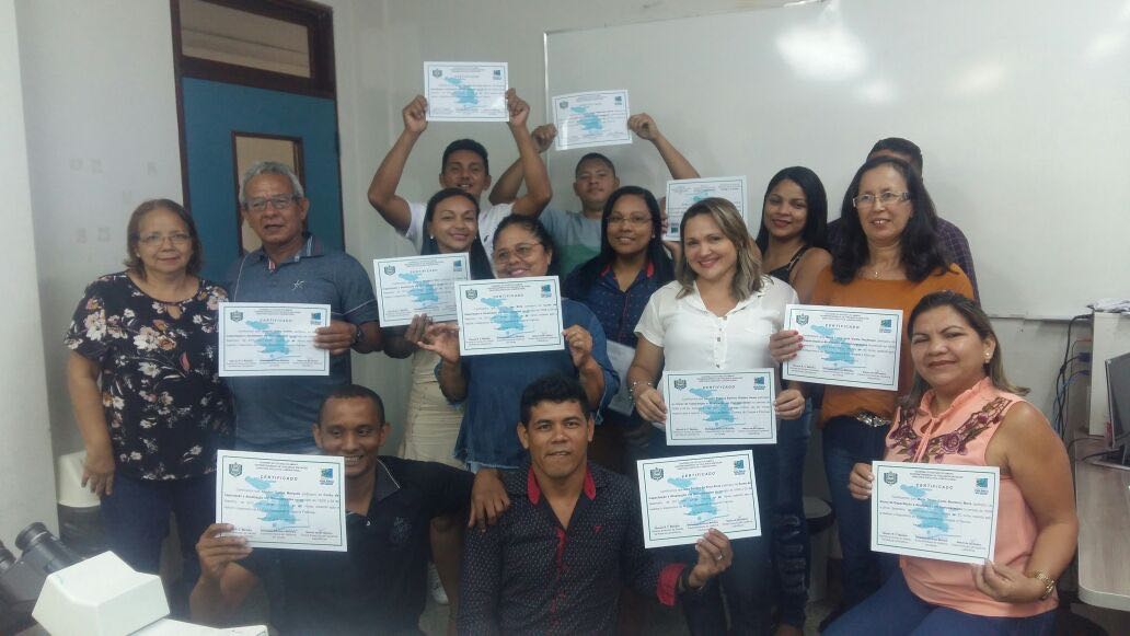 Capacitação de microscopistas encerra com entrega de certificados