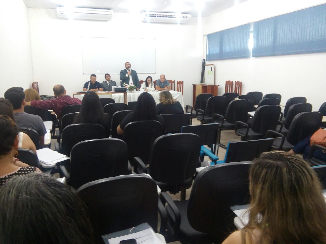 Cerest recebe seminário sobre mercado de trabalho para o terapeuta ocupacional