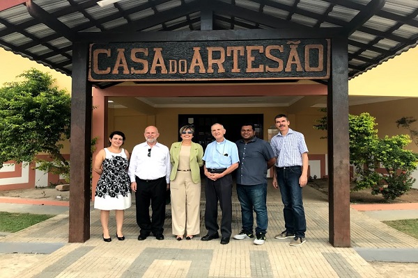 Visita à Casa do Artesão
