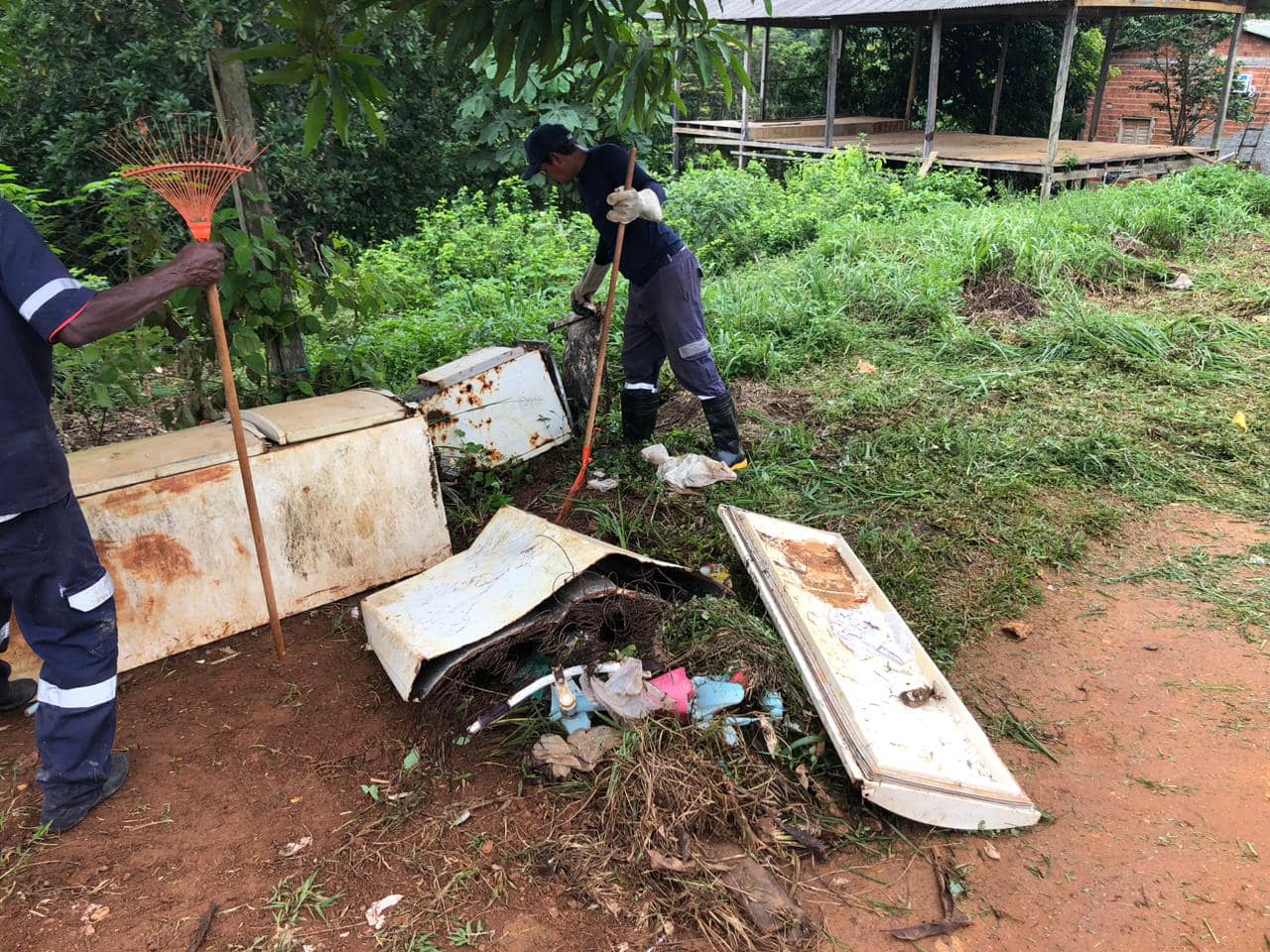 Mutirão de Limpeza no Distrito do Lourenço 
