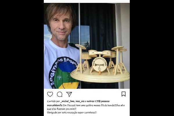 Marcelo Bonfá agradeceu aos fãs de Macapá pelo presente