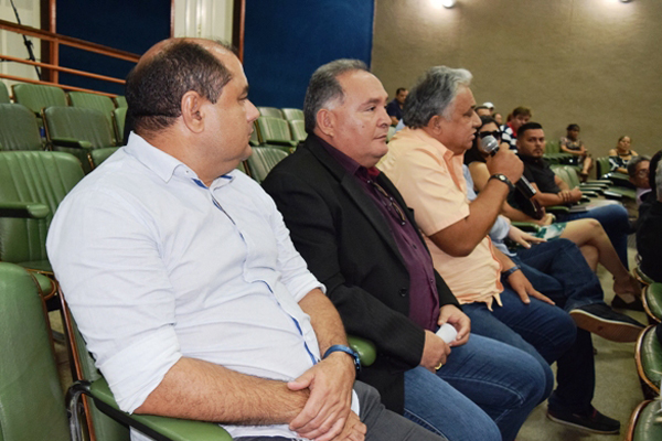 encontro de preparação para a assinatura do Protocolo de Intenções entre o Hospital do Amor e as prefeituras
