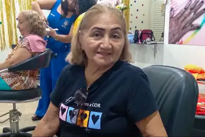 Dona de casa, Maria do Carmo