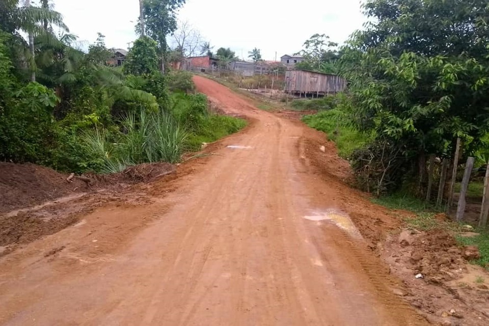 AÇAIZAL E NOVA COLINA