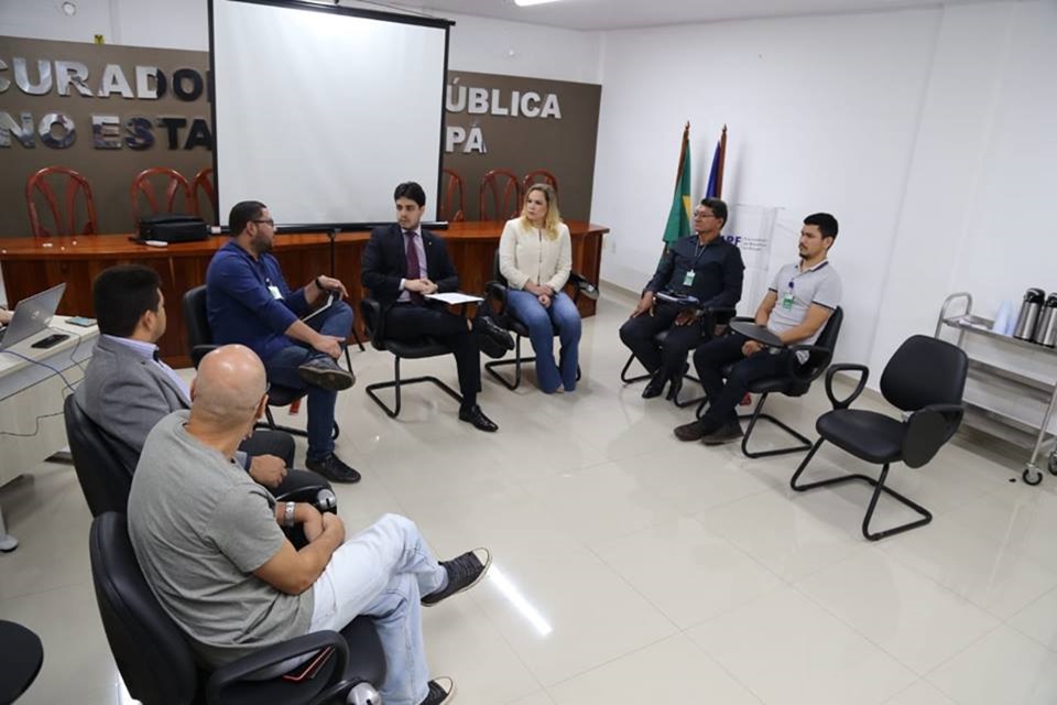 Pedra Branca do Amapari mostra pioneirismo entre municípios do estado que não ofertam serviços previdenciários ao buscar parceria para a abertura de um polo, diz gerente do INSS no Amapá