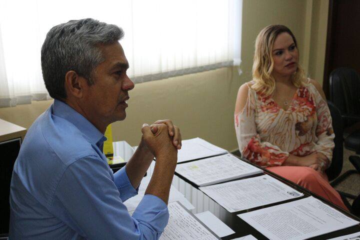 Prefeita de Pedra Branca garante doação de viatura e equipamentos para a Segurança Pública Municipal