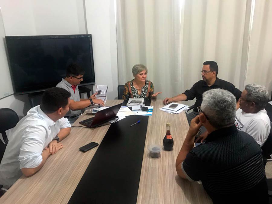 Governo vai apoiar projeto de implantação para uma indústria de chocolate no Amapá