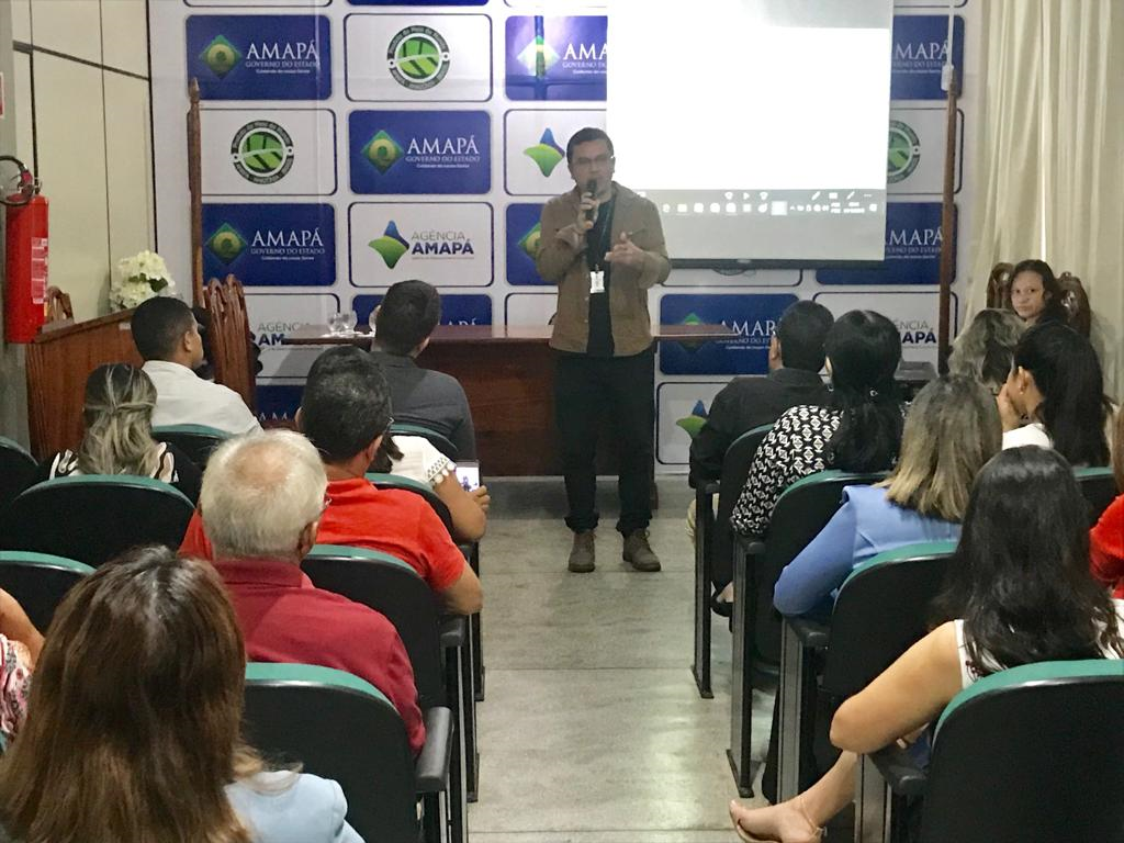 Técnicos da Agência Amapá recebem capacitação do Programa Amazônia Florescer