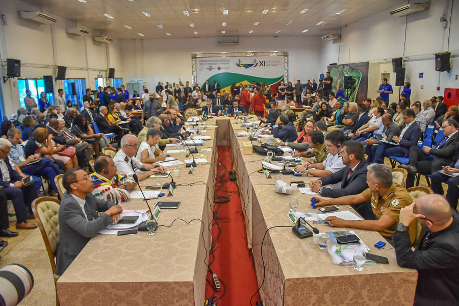 Brasil propõe cadastro binacional de pescadores na fronteira de Oiapoque