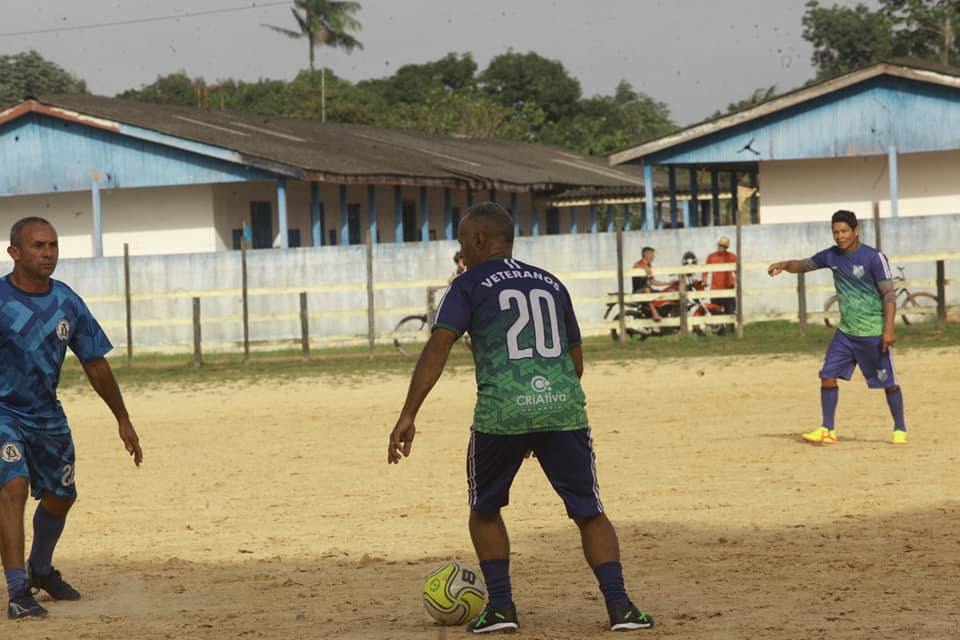 Semifinais emocionantes definem os finalistas do Campeonato dos Veteranos em Calçoene