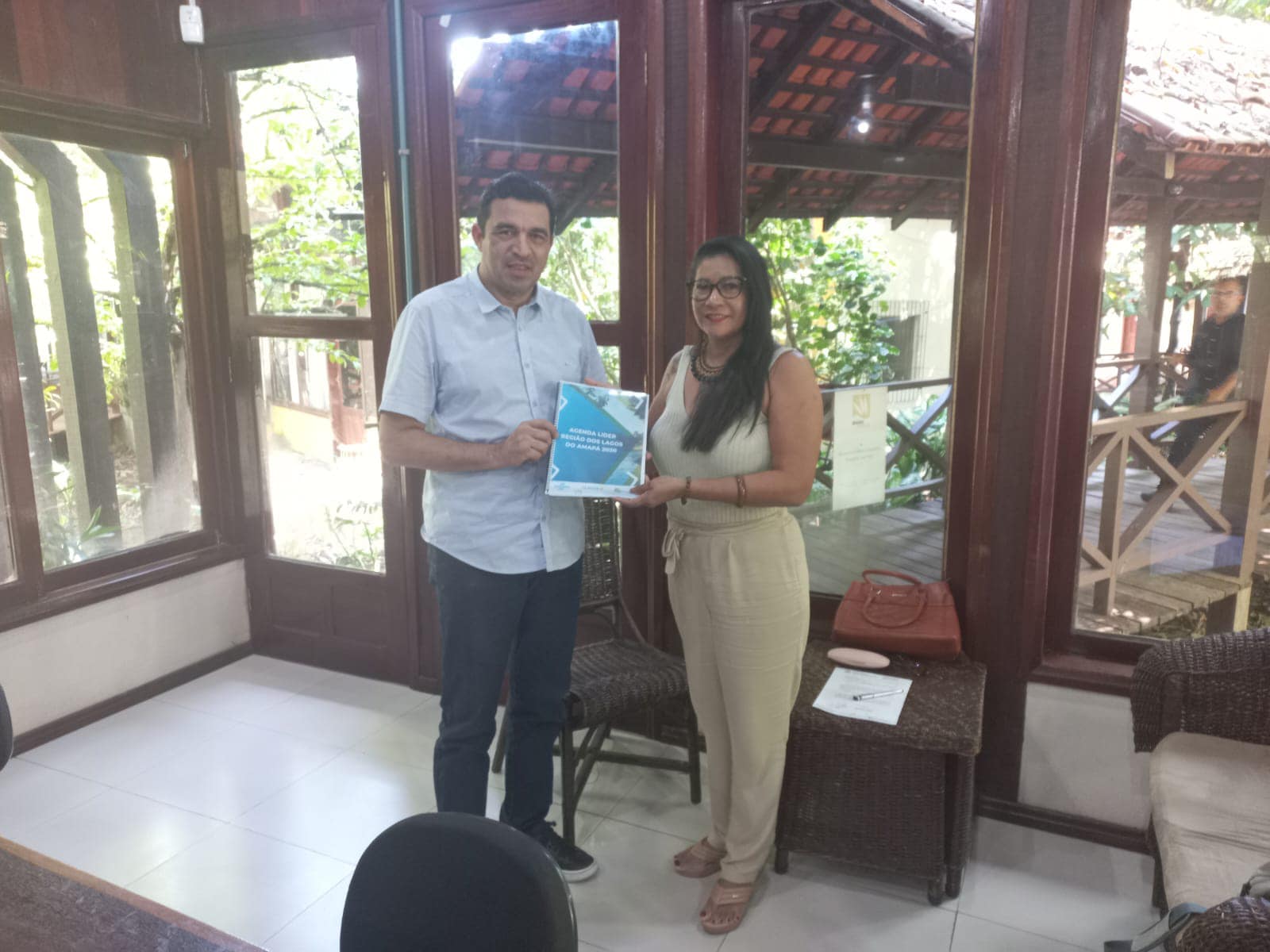 Secretária de Cultura de Calçoene Busca Parcerias em Reuniões Estratégicas