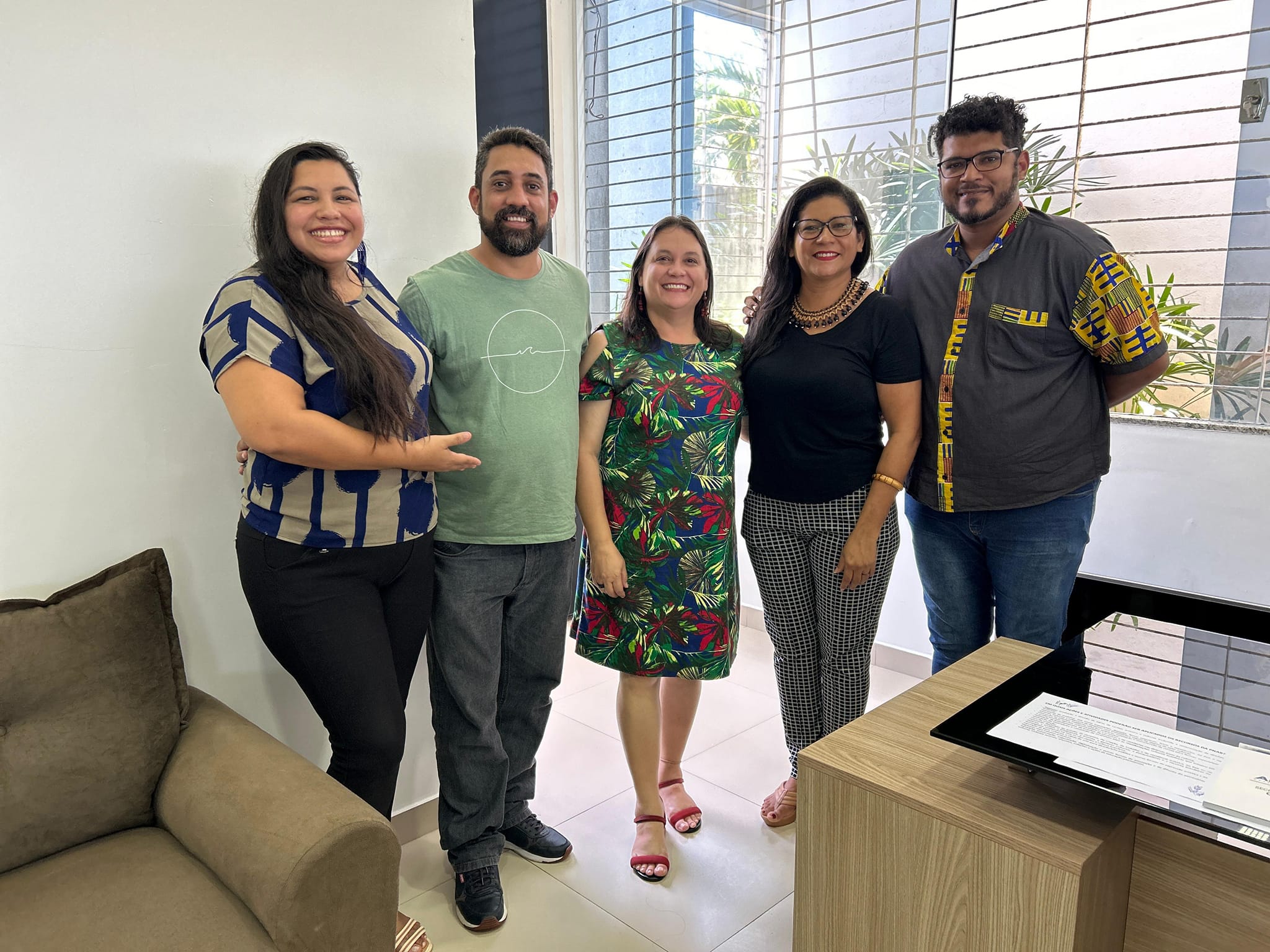 Secretária Municipal de Cultura de Calçoene discute parcerias e capacitações com Secretária de Estado da Cultura