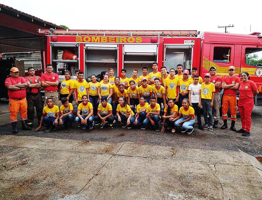 VISITA AO 4º GBM