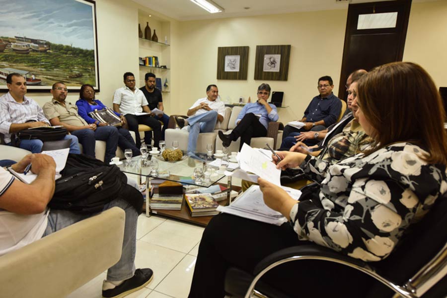 Governo do Estado e Prefeitura de Oiapoque discutem prioridades do município