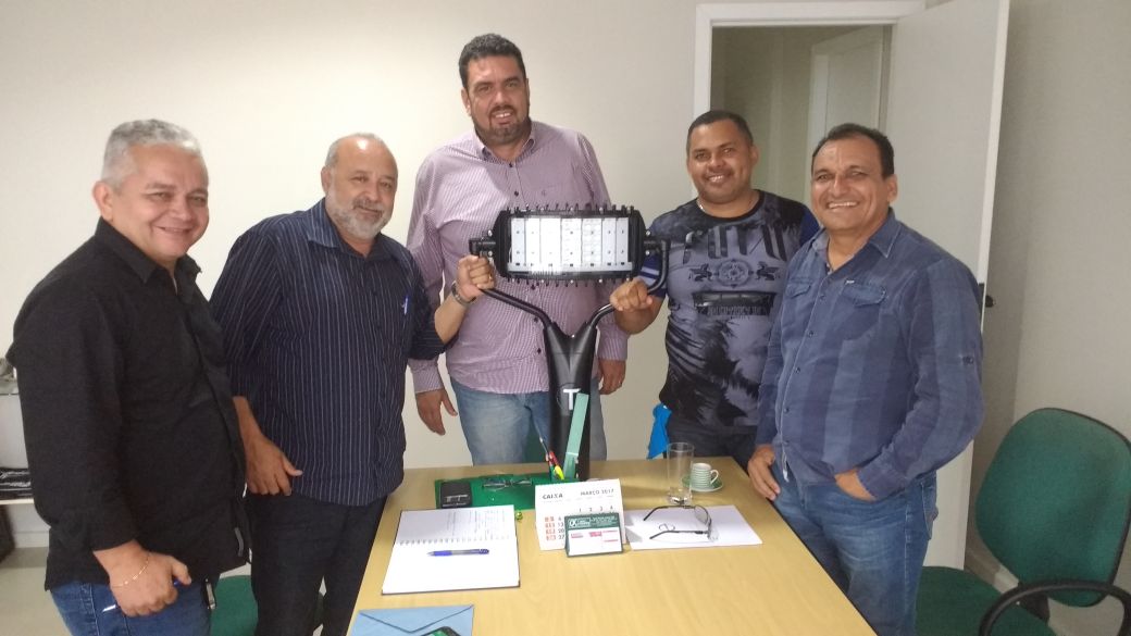 Secretaria das Cidades e prefeitos discutem iluminação pública
