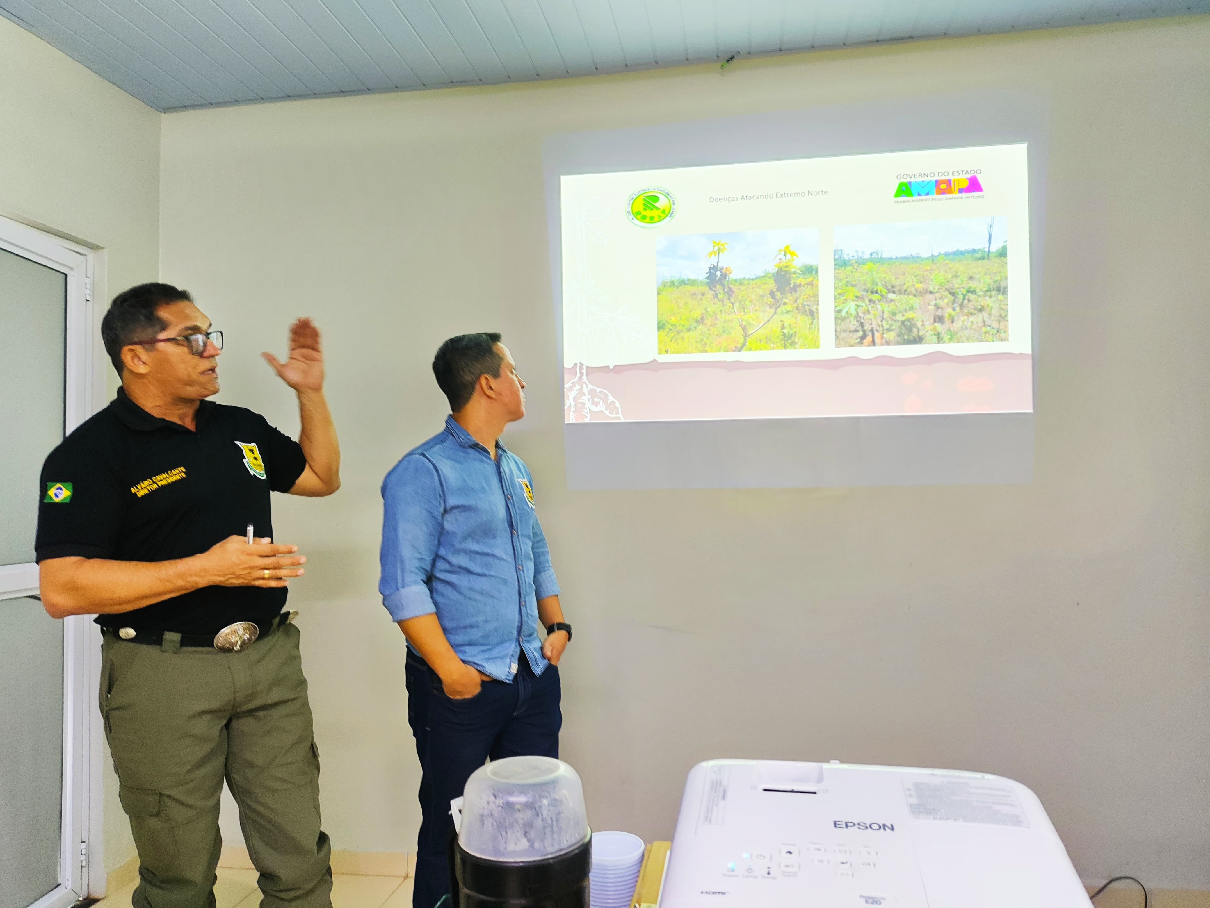DIAGRO e RURAP se Reúnem com Comunidades Indígenas, Quilombolas e Agricultores em Oiapoque para Combater Fungo na Mandioca.