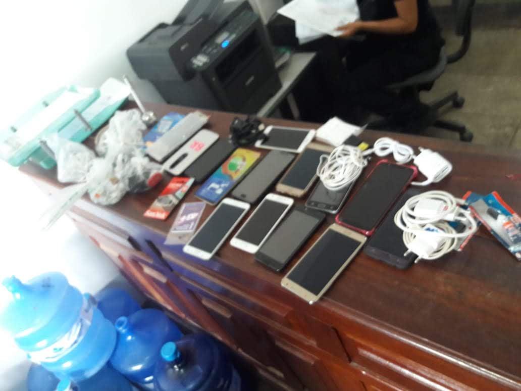 Ação conjunta flagra presos com remessa de celulares para o Cadeião 