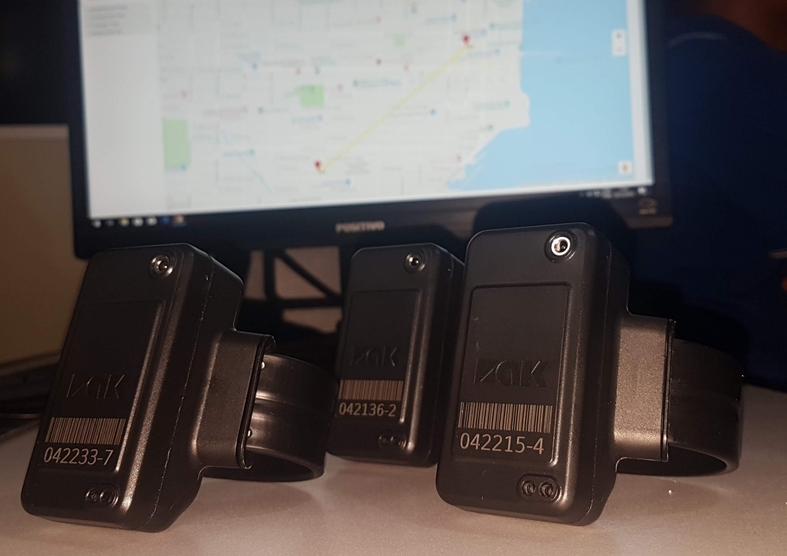 Agentes penitenciários recebem treinamento para manusearem tornozeleiras eletrônicas