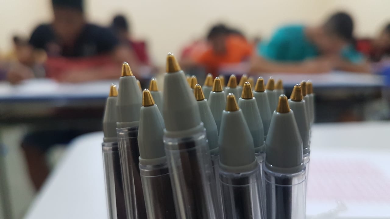Reeducandos do IAPEN participam da prova do Encceja Prisional 2019