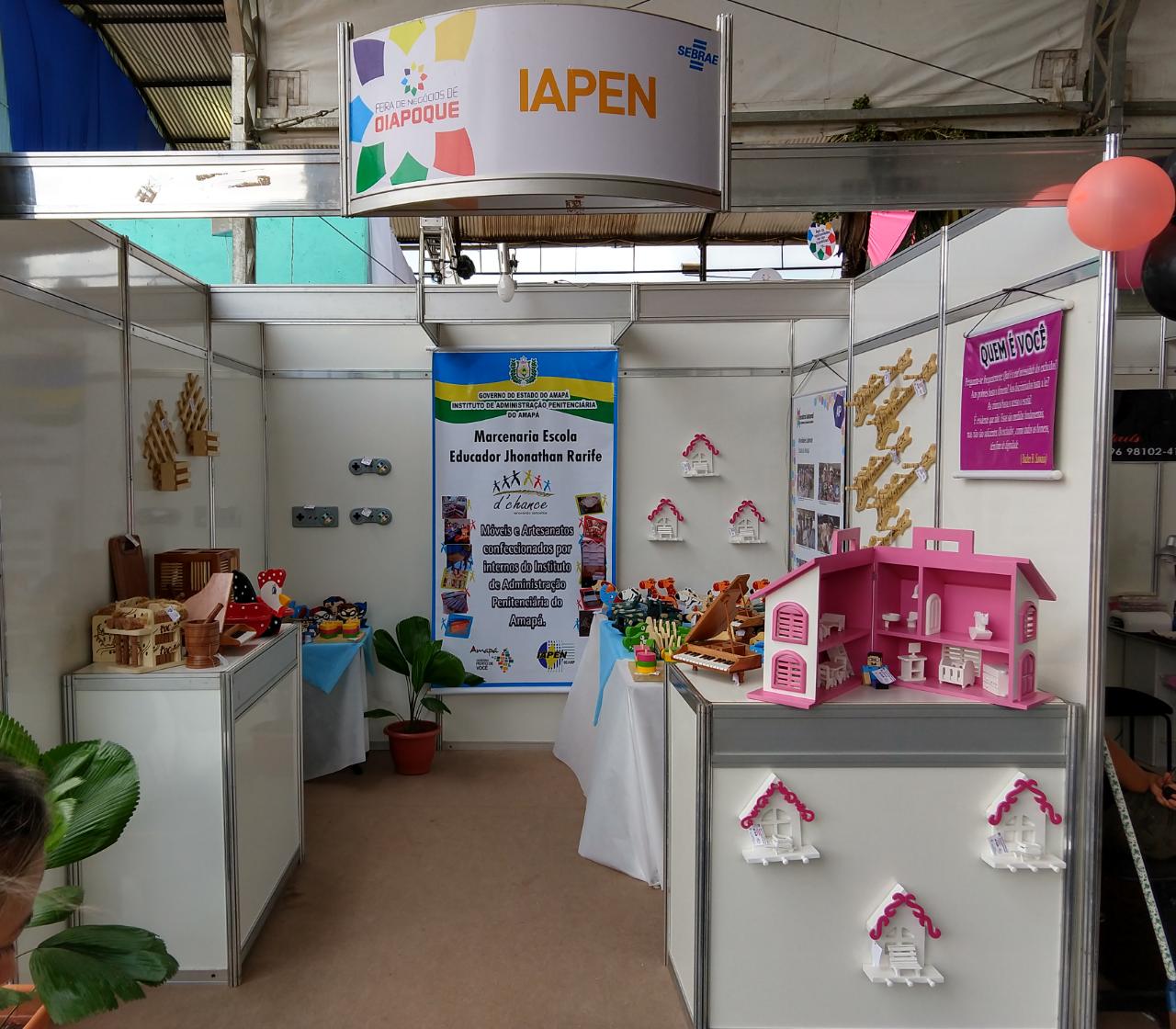 Artesanato feito por reeducandos do IAPEN é destaque na FNO 2018 em Oiapoque