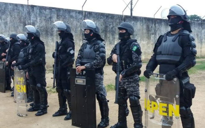 Agentes do IAPEN apreendem mais de 20 celulares em nove dias