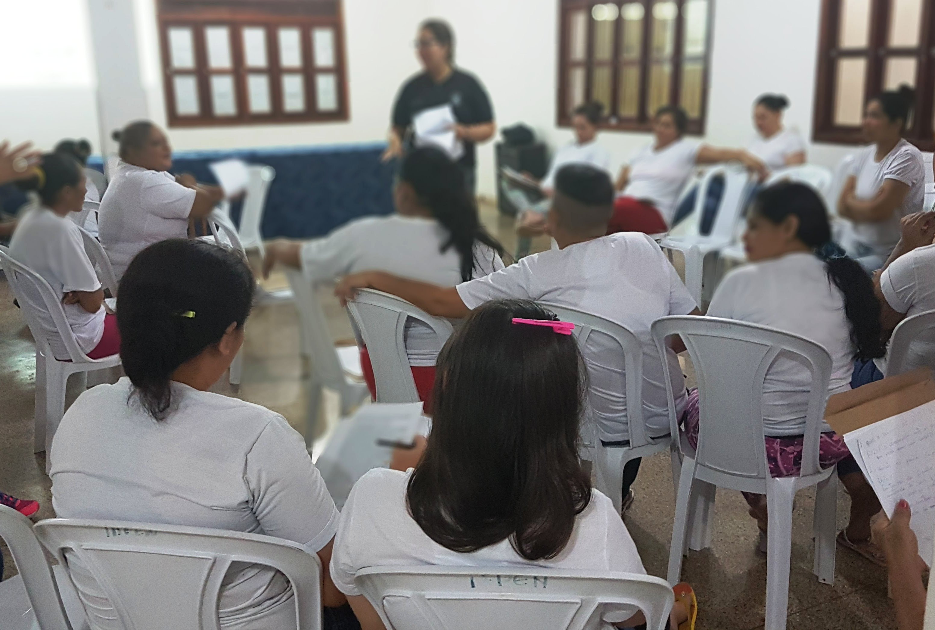 Internas do IAPEN participam de curso de Mediação e Conciliação  