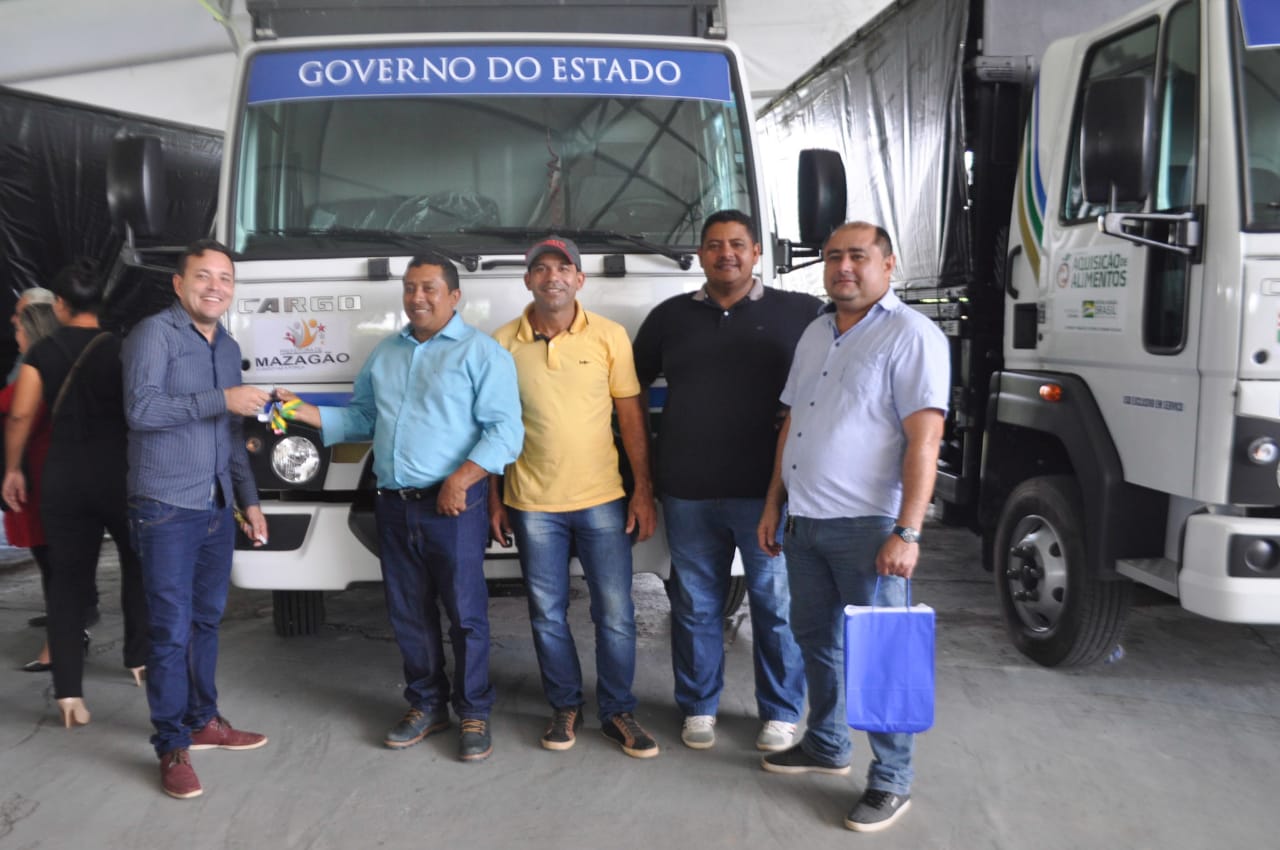 Mazagão agora dispõe de um caminhão novo para agricultura familiar.