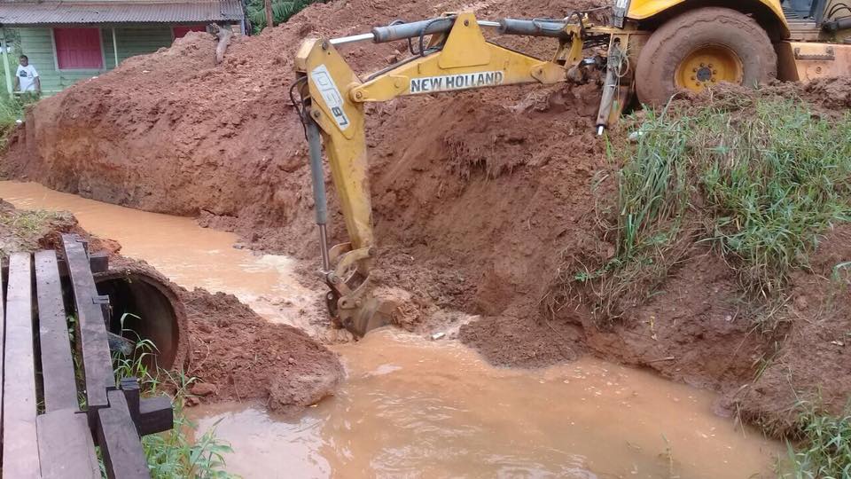 LIMPEZA E ABERTURA DE CANAIS