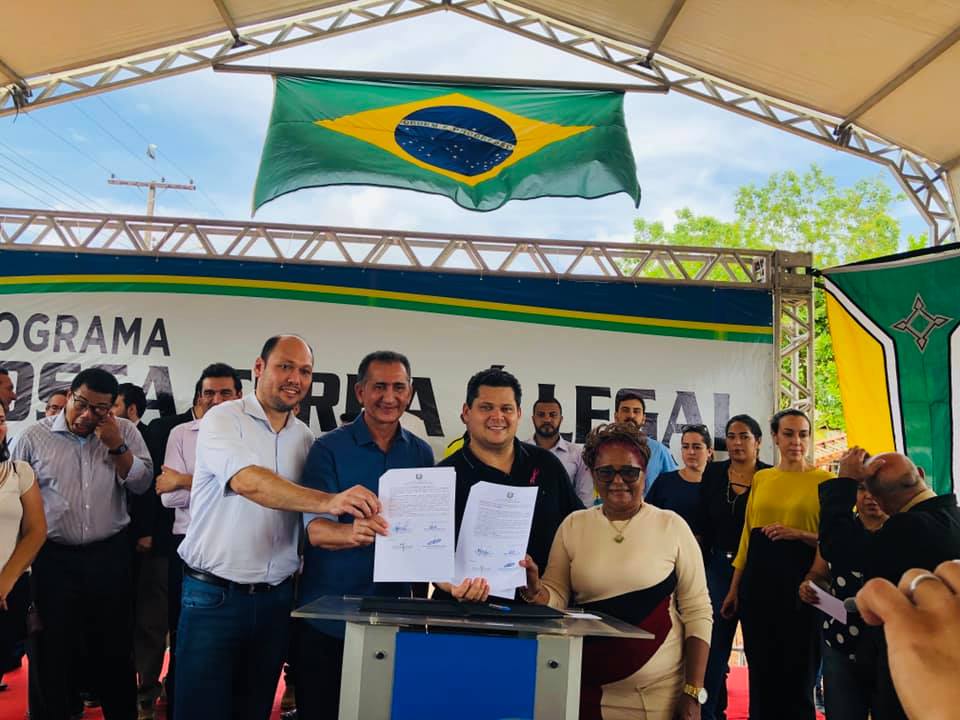 PREFEITURA DE OIAPOQUE E GOVERNO DO ESTADO ASSINAM CONVÊNIO EM PROL DO MUNICIPIO
