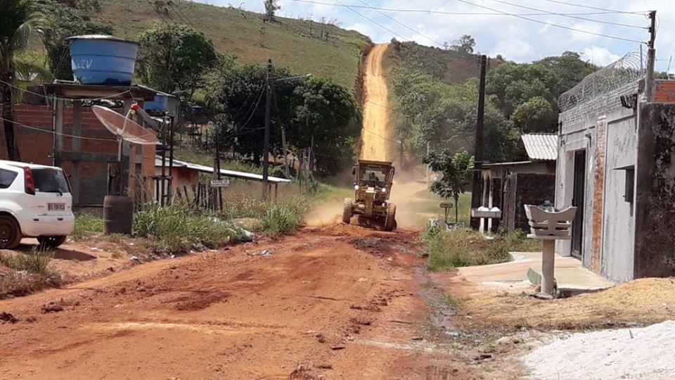 SERVIÇOS DE TERRAPLENAGEM NAS RUAS E AVENIDAS DO MUNICÍPIO DE OIAPOQUE