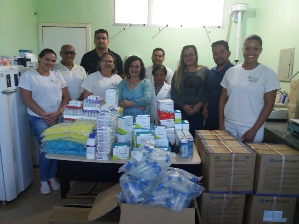 ENTREGA DE MATERIAIS E INSUMOS PARA O LABORATÓRIO NO HOSPITAL DE OIAPOQUE