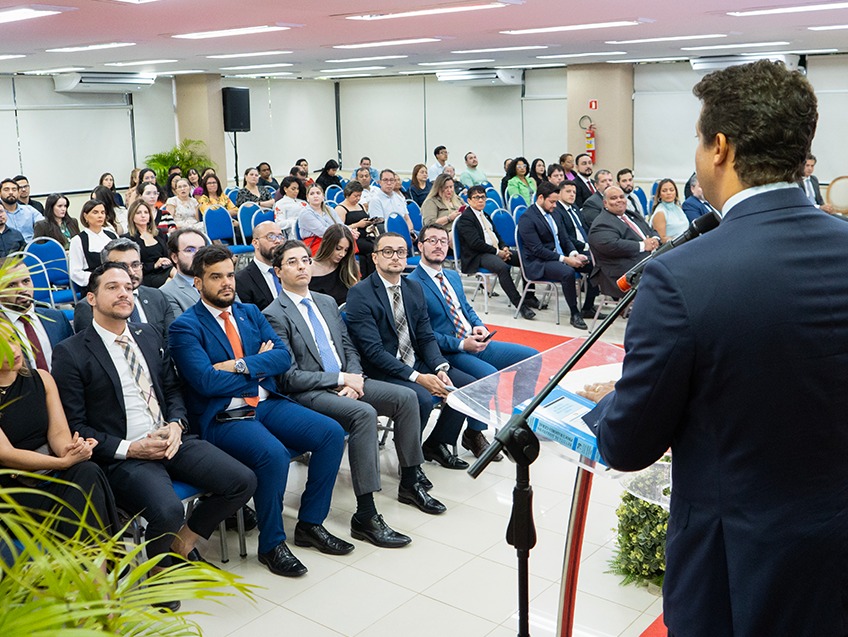 Governo do Amapá promove 14 Procuradores do Estado