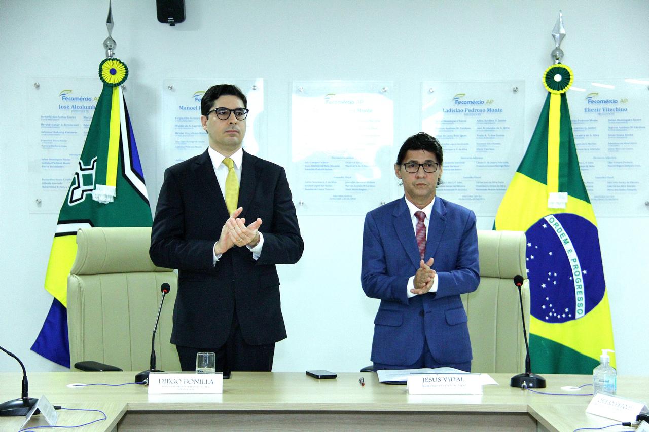 PGE Amapá participa da posse dos novos membros do Conselho Estadual de Recursos Fiscais.