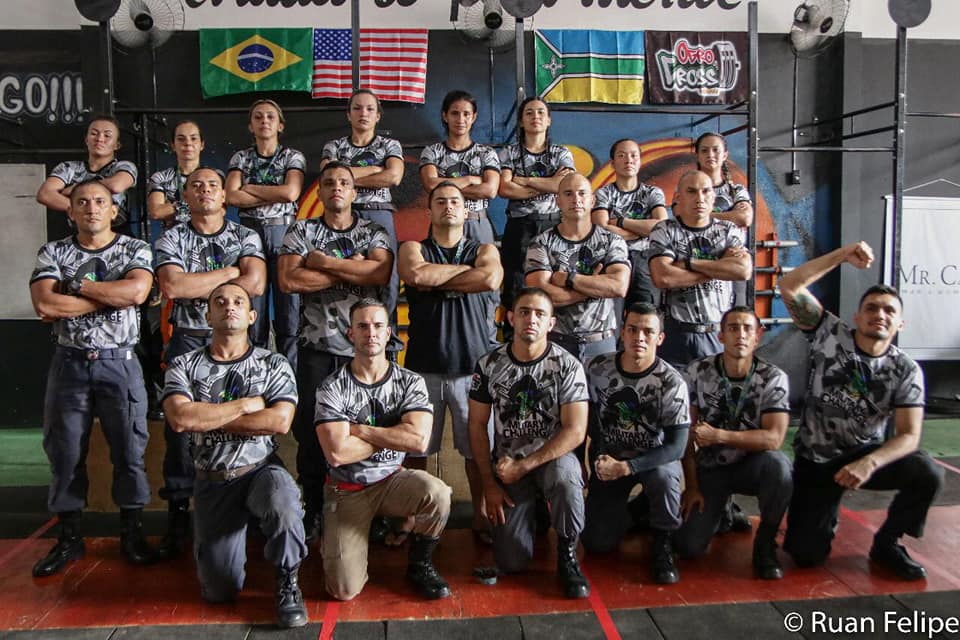 Policiais militares vencem desafio militar de crossfit