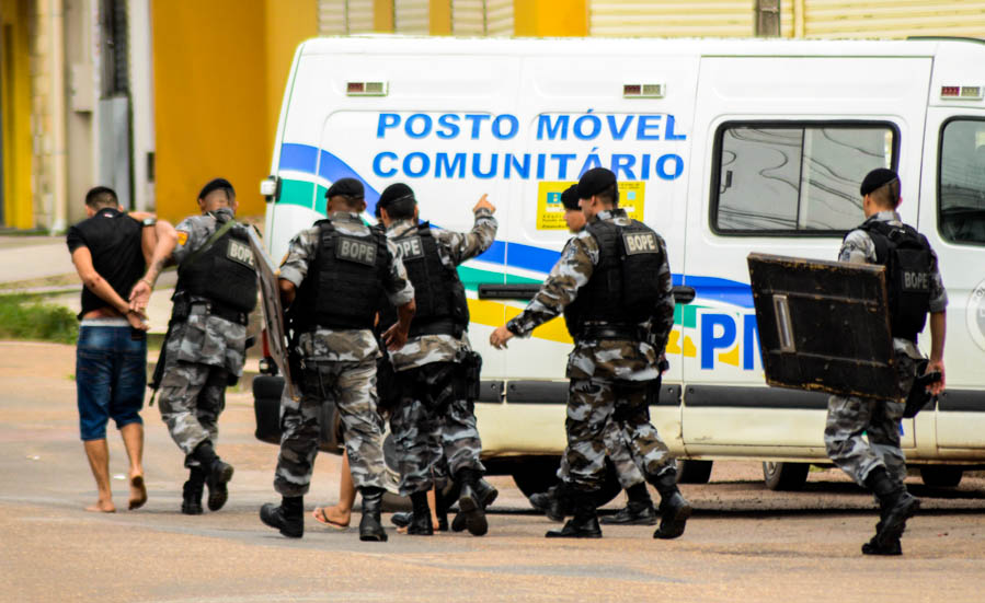 Ação rápida da PM frustra assalto e assegura integridade de refém no Centro de Macapá