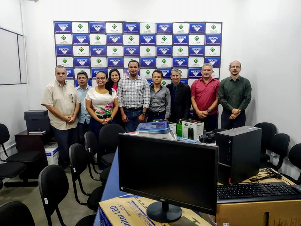 Cerimônia para a entrega de materiais permanentes adquiridos através de recursos do Fundo Estadual de Defesa e Proteção do Consumidor.