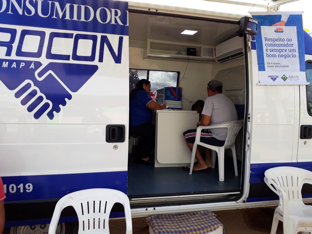‘Procon nos bairros’ leva informações aos consumidores e fornecedores do Infraero I