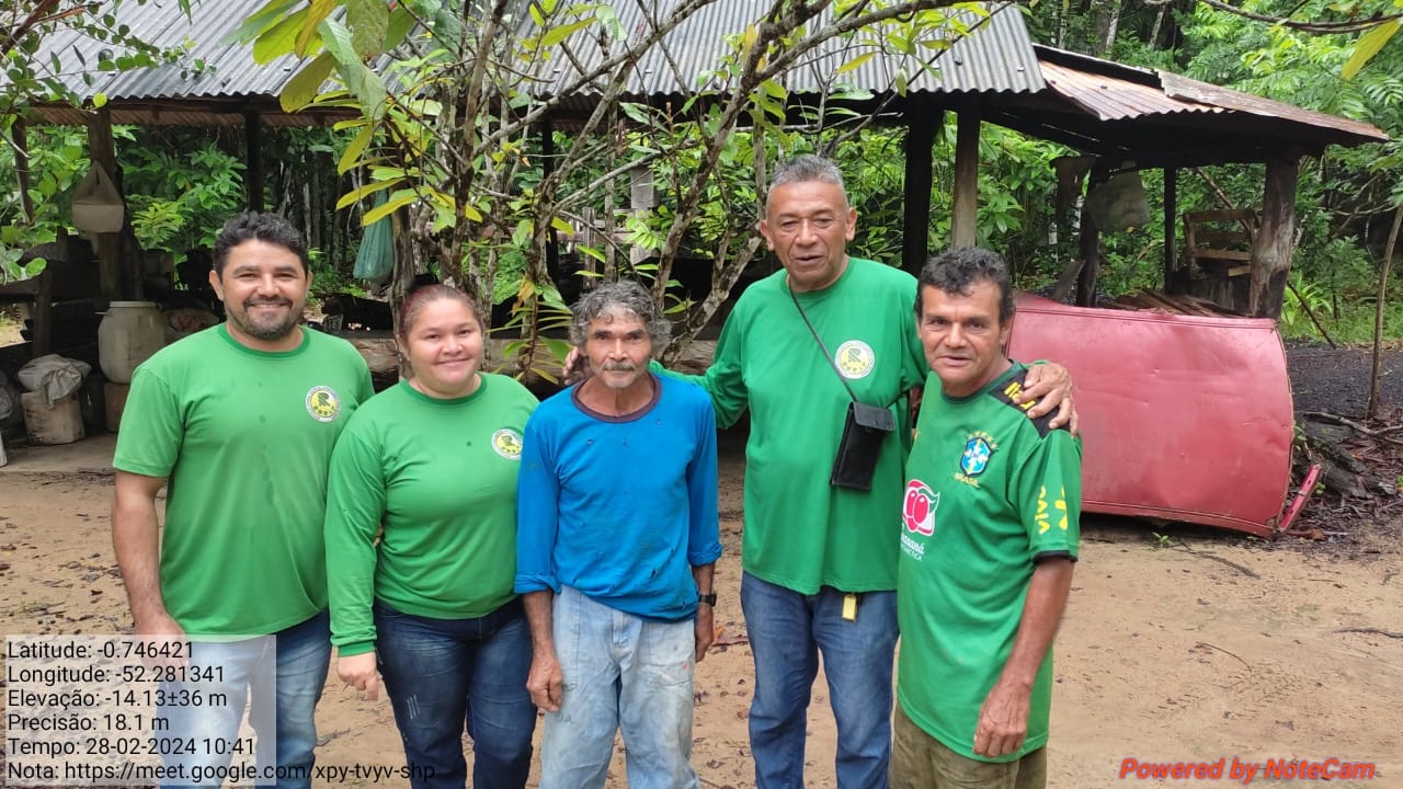 atendimento técnico rural, especialmente no manejo do açaizal. em Laranjal do Jari.