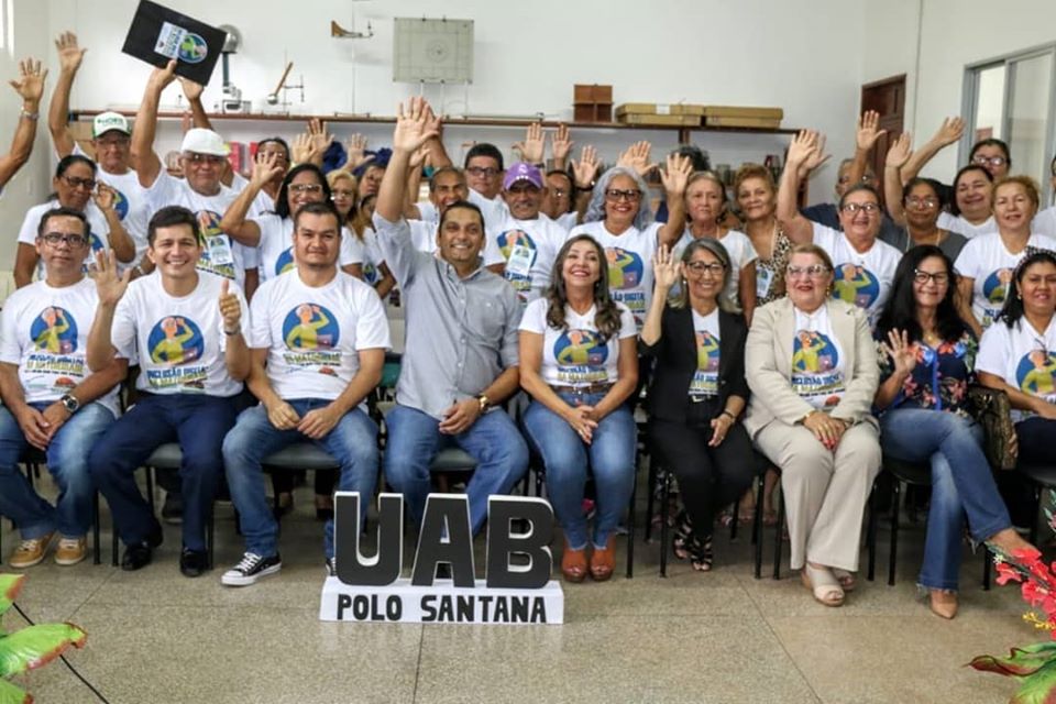 Santana oferece curso inédito de inclusão digital para terceira idade