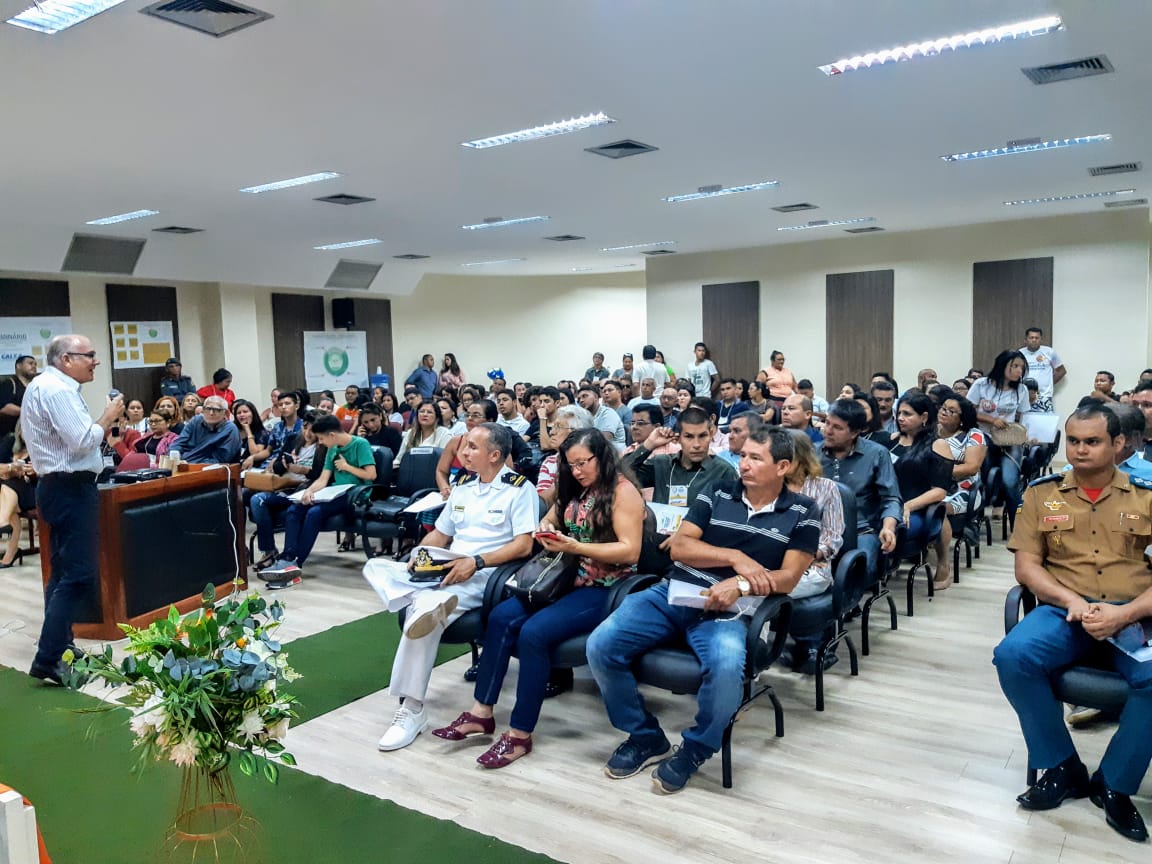 Prefeitura discute plano de mobilidade urbana durante evento em Santana