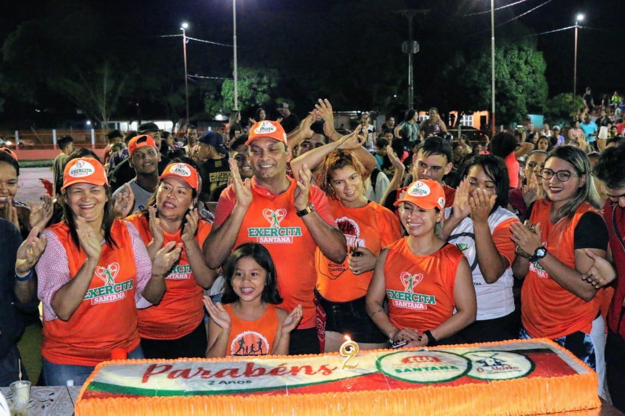 Prefeitura de Santana comemora segundo aniversário do Exercita Santana