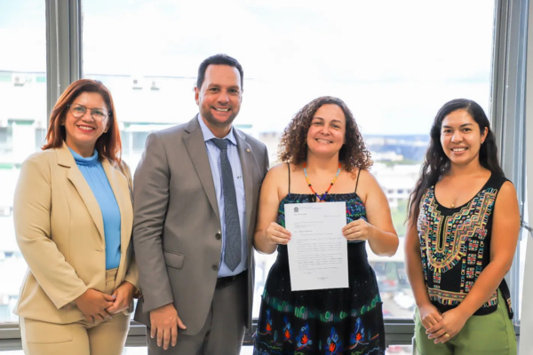 Secretária Laudenice Monteiro junto ao Ministério do Meio Ambiente em Brasília