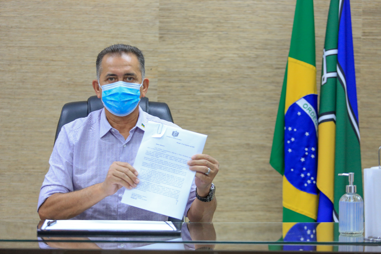 Waldez solicita ao Ministério da Saúde usinas de oxigênio para o Amapá