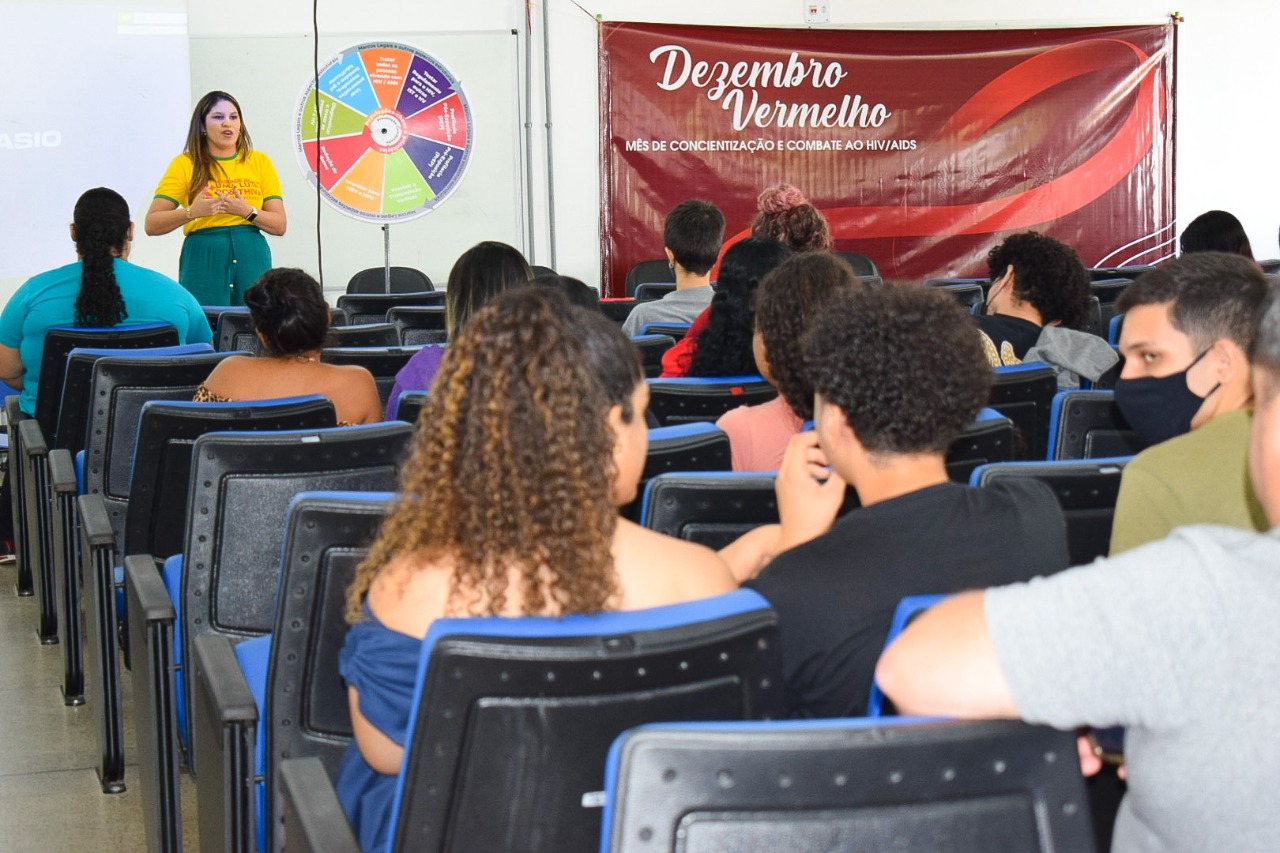 Para o Dia Mundial de Prevenção e Luta contra a HIV, Governo do Amapá realiza programação em universidade