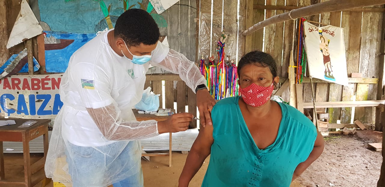 Vacinação contra covid-19 tem grande aceitação entre povos indígenas do Oiapoque