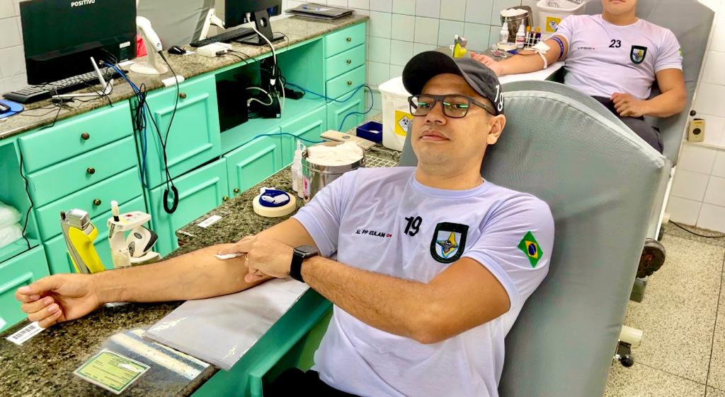Mais de 100 alunos do Curso de Formação do Iapen se reúnem para doar sangue ao Hemoap 