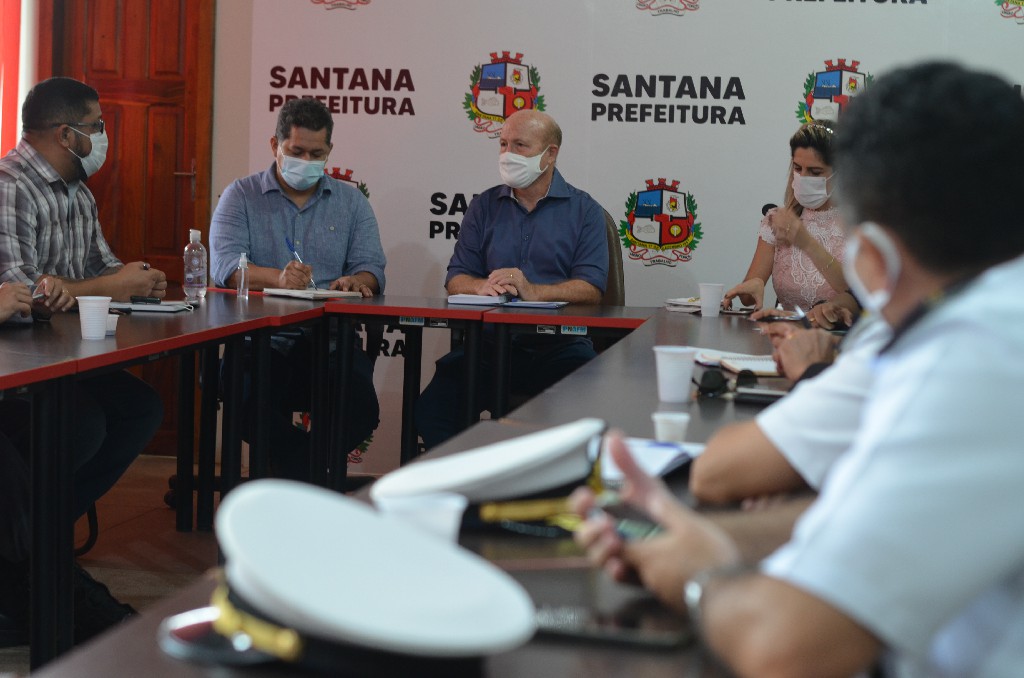 Para conter avanço da covid-19, portos de Santana serão monitorados