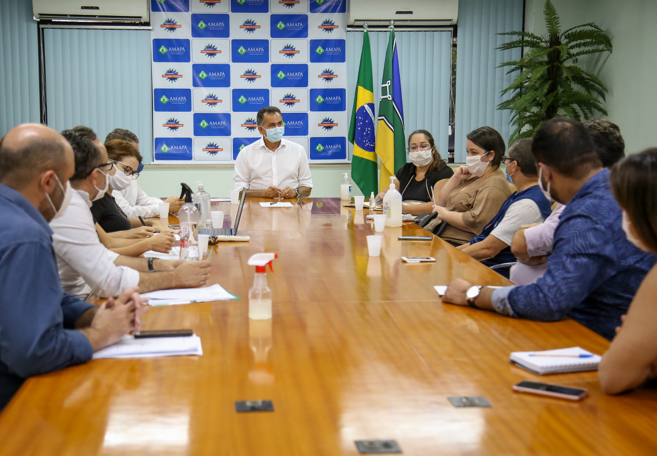 Em 15 dias, Governo do Estado ativa 52 leitos para pacientes no Centro Covid HU