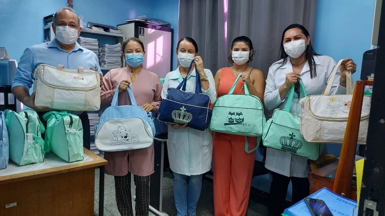 Parceria: Hospital Mãe Luzia recebe kits para cuidados e higiene de bebês