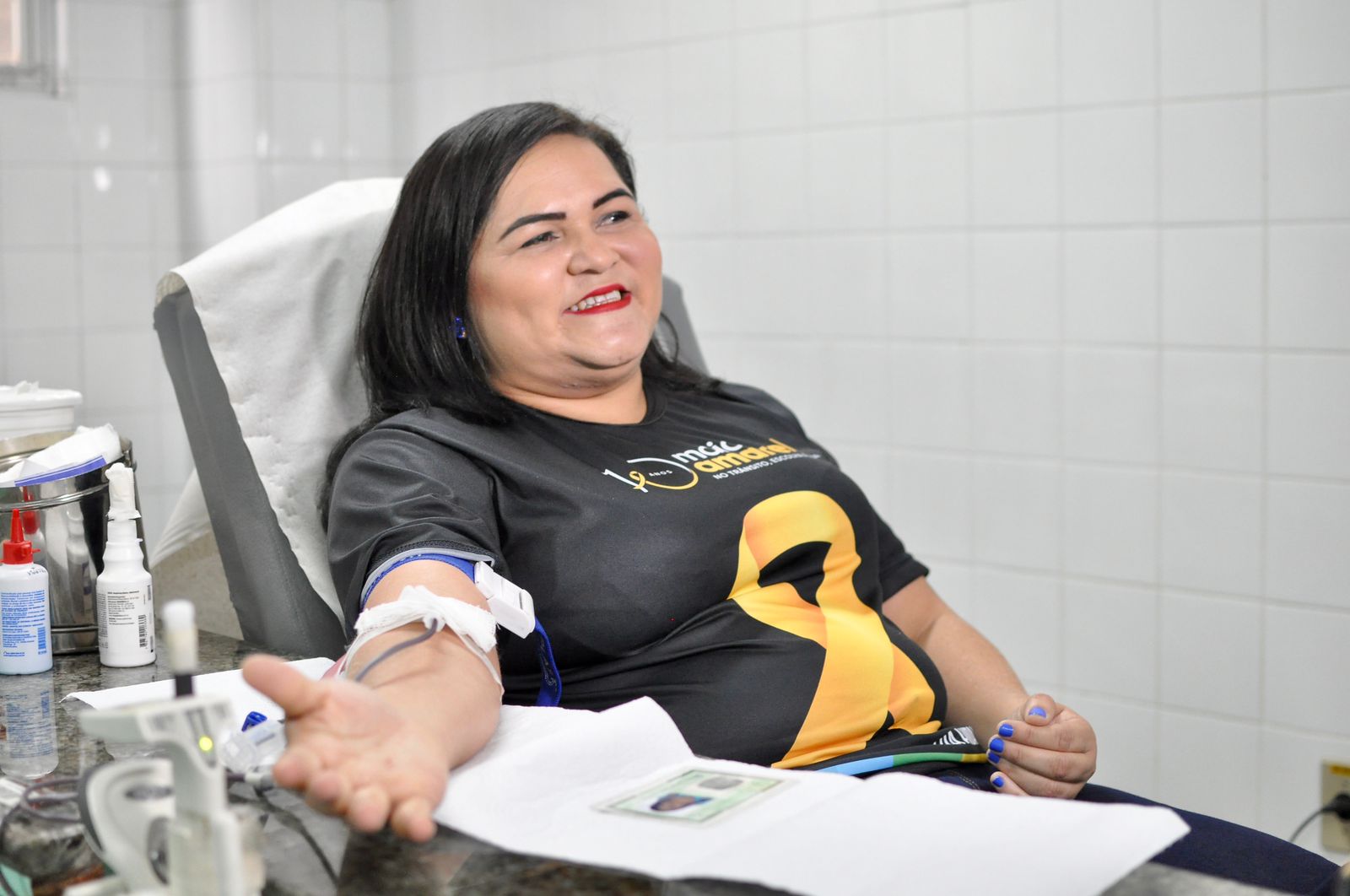 'Meu sangue pode salvar pessoas que precisam', diz servidora do Detran em mutirão do Maio Amarelo